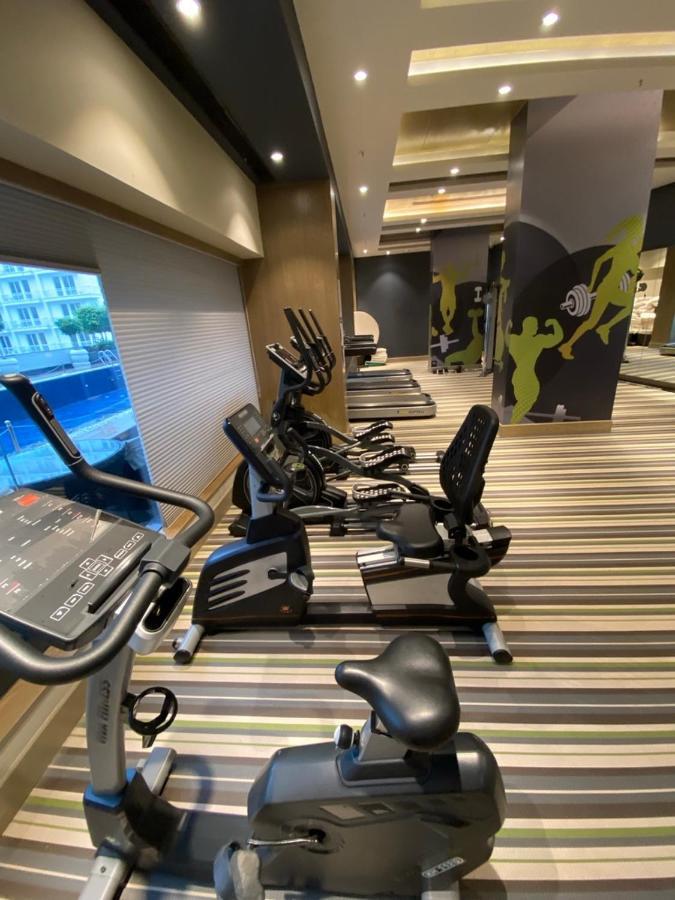 Country & Suites Hotel Lucknow